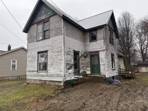 427 Monroe, Marshall, MI 49068