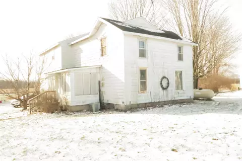 717 E Girard, Quincy, MI 49082