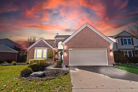 1040 Wildwood, Canton, MI 48188