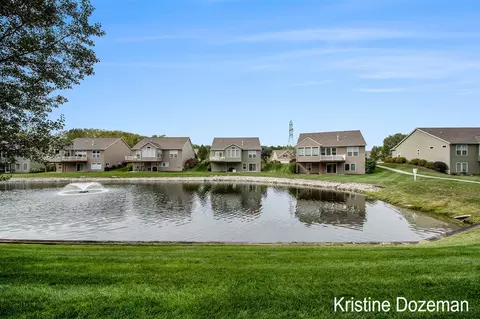 Exterior - 385 Abbey Ml, Ada, MI 49301 photo 2 of 7