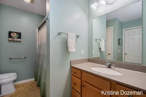 Bath - 385 Abbey Ml, Ada, MI 49301 photo 1 of 2