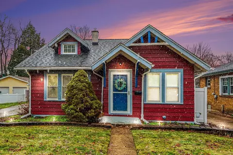 1022 Dayton, Kalamazoo, MI 49048