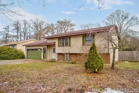 785 Easy, Holland, MI 49423