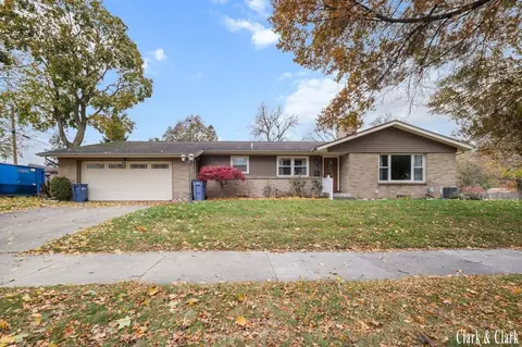 700 Aberdeen, Grand Rapids, MI 49505