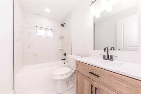 33988 Richard, Wayne, MI 48184 photo 13
