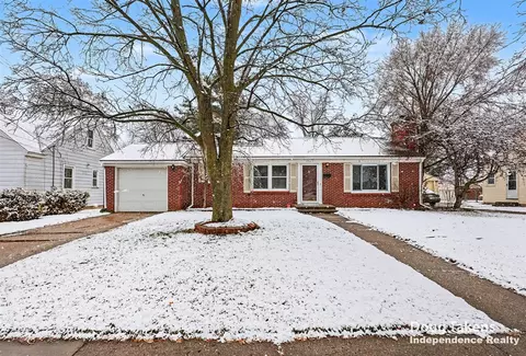 1047 Ellsmere, Grand Rapids, MI 49505