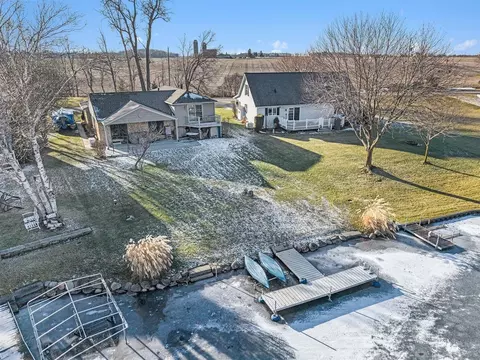 215 Somerset, Brooklyn, MI 49230