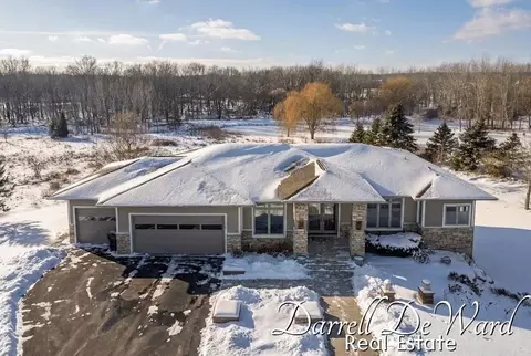 10701 Whispering Waters, Caledonia, MI 49316