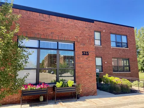 525 Superior #202, South Haven, MI 49090