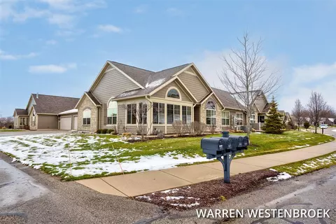 1213 Riverview, Holland, MI 49423