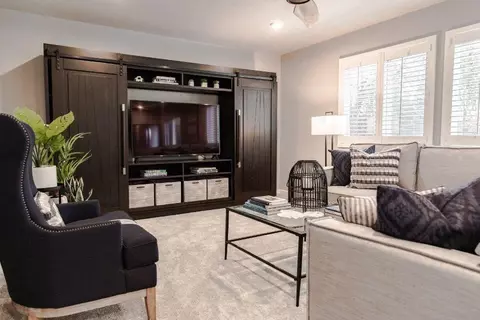 Living - 5570 Mammoth, Caledonia, MI 49316 photo 5 of 5