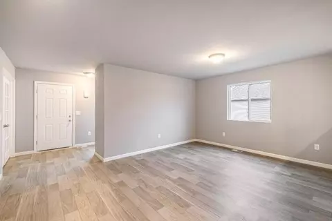 Living - 5570 Mammoth, Caledonia, MI 49316 photo 4 of 5