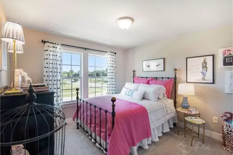 Bedroom - 5570 Mammoth, Caledonia, MI 49316 photo 6 of 6