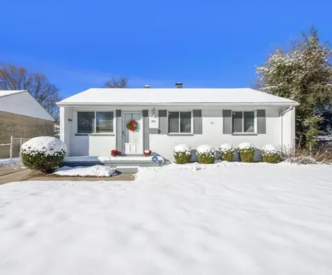 764 Dorset, Ypsilanti, MI 48198