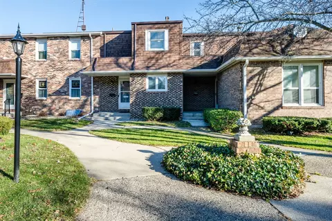 2513 Bristol, Saint Joseph, MI 49085