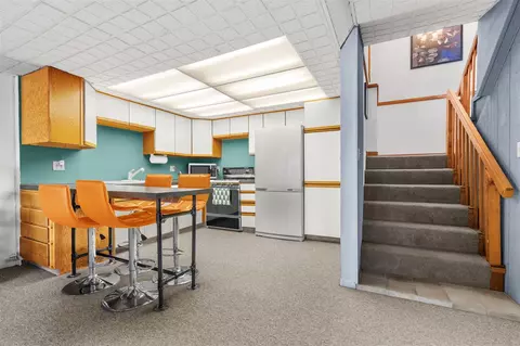 Kitchen - 13855 Belding, Belding, MI 48809 photo 6 of 9