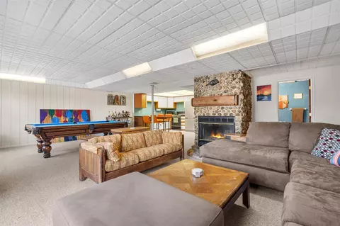 Living - 13855 Belding, Belding, MI 48809 photo 9 of 9
