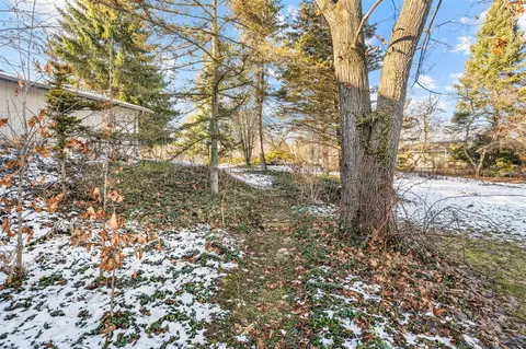 Exterior - 13855 Belding, Belding, MI 48809 photo 17 of 28