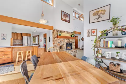 Dining - 13855 Belding, Belding, MI 48809 photo 4 of 4
