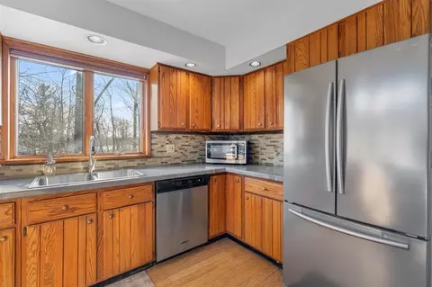 Kitchen - 13855 Belding, Belding, MI 48809 photo 4 of 9