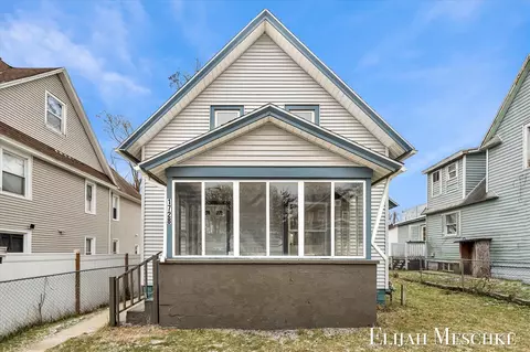 1728 Francis, Grand Rapids, MI 49507