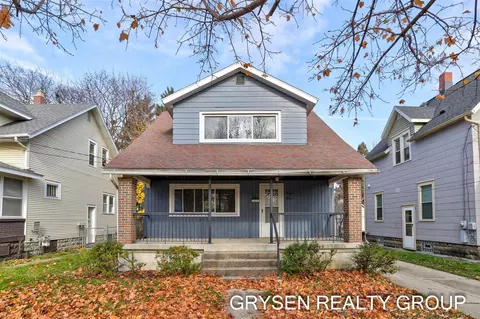1107 Dayton, Grand Rapids, MI 49504