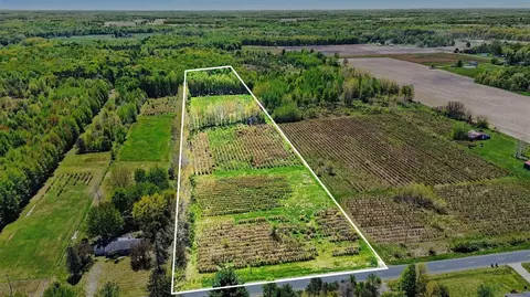 61199 County Road 380, Bangor, MI 49013