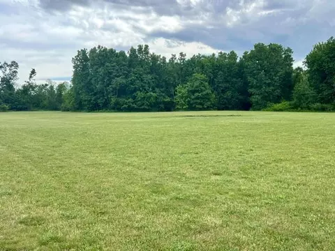 56660 Tanner, Three Rivers, MI 49093