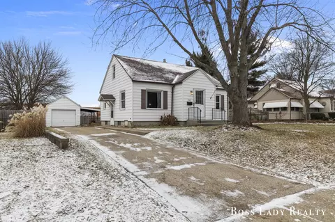 1547 37th, Wyoming, MI 49509
