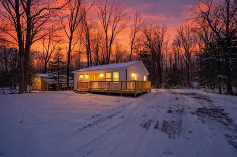 7788 E 36th, Newaygo, MI 49337