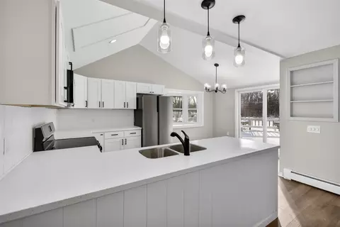 Kitchen - 329 E Main, Spring Arbor, MI 49283 photo 2 of 6