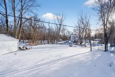 Exterior - 329 E Main, Spring Arbor, MI 49283 photo 8 of 9