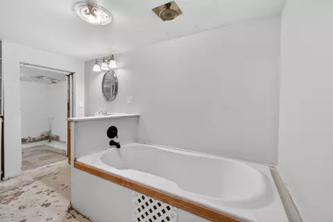 Bath - 329 E Main, Spring Arbor, MI 49283 photo 4 of 5
