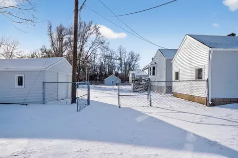 Exterior - 329 E Main, Spring Arbor, MI 49283 photo 9 of 9