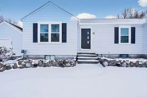 Exterior - 329 E Main, Spring Arbor, MI 49283 photo 4 of 9