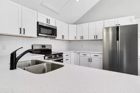 Kitchen - 329 E Main, Spring Arbor, MI 49283 photo 5 of 6