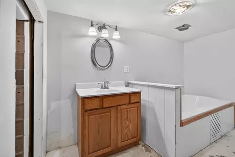 Bath - 329 E Main, Spring Arbor, MI 49283 photo 5 of 5