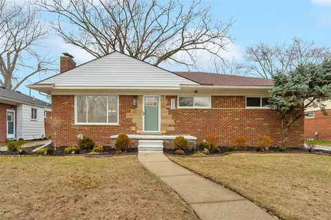 24280 Moritz, Oak Park, MI 48237