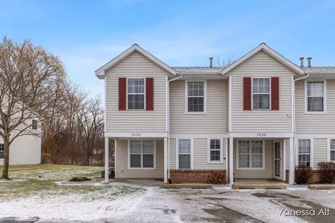 7030 S Cannon Pl #27, Rockford, MI 49341