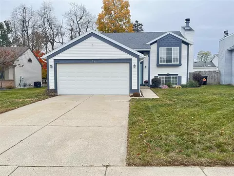 755 Springwood, Kentwood, MI 49548