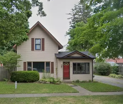118 N West, Caledonia, MI 49316