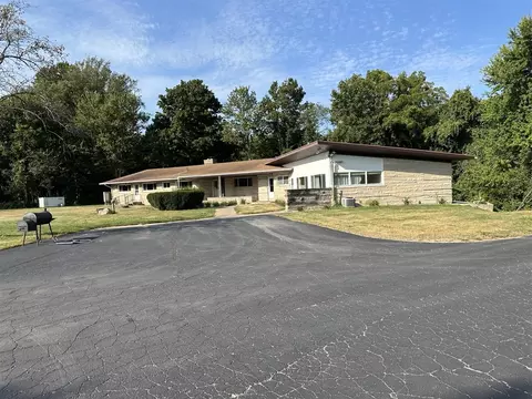 4730 Scottsdale, Saint Joseph, MI 49085