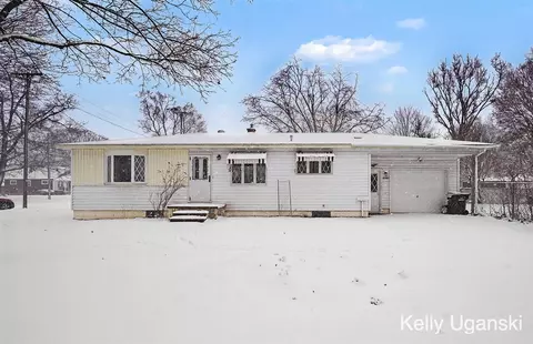 2360 Grove, Muskegon, MI 49441
