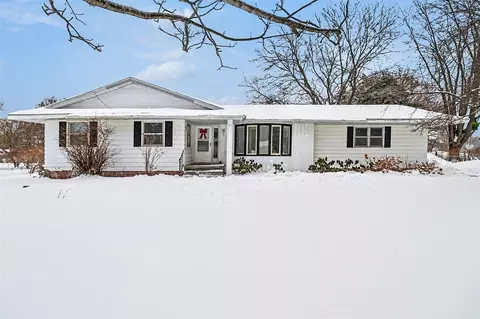 92 S Amber, Scottville, MI 49454