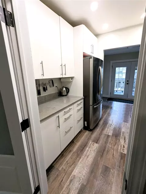 Kitchen - 4635 Elizabeth, Wayne, MI 48184 photo 1 of 6