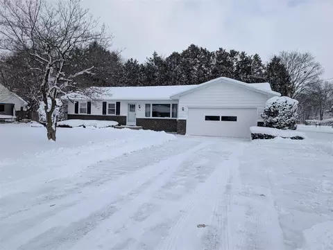 7234 Sunset, Jenison, MI 49428