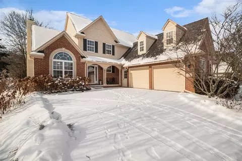 708 Pembroke, Saline, MI 48176