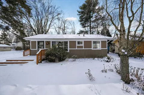 217 Portage, Pinckney, MI 48169