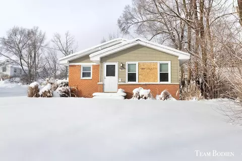 3807 Balsam, Grand Rapids, MI 49525