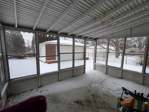 Exterior - 18429 Stephens, Eastpointe, MI 48021 photo 3 of 3